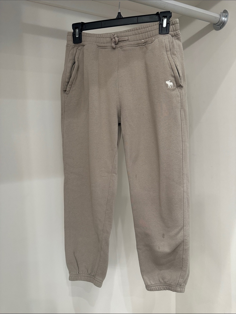 Abercrombie Kids boys size 11-12 Taupe Fleece Joggers. Like new